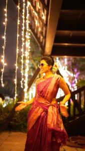 Anju Kurian Instagram - Halamithi Habibo 💃🏾 
ｓｕｎｄａｙｖｉｂｅｓ 

#beast #halamathihabibo #arabickuthu #reelitfeelit #instareels #sundayvibes #thalapathy 

🎥- @zion_mathew_thomas