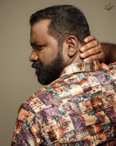 Arunraja Kamaraj Instagram - Costume & Styling : 
  @nyanal_priy_anga08
  @priyanga.Jayaraman

Assisted : @Itssaiganesh._
  @udc_naveen

Photography : 
  @snipershotphotography
  @rockin_vashista

Makeover : @contour_by_lp