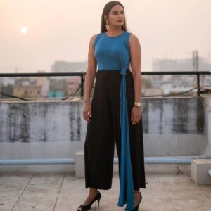 Lakshmi Priyaa Chandramouli Instagram - Thanks to this amazing team that put my look together for the #JFWCinemaAwards2022. 
Styled by @navadevi.rajkumar - This woman is just brilliant at what she does. #StyleWithNava ❤️
Wearing @sameenasofficial - Thank you for taking special interest in making this piece for me! ❤️
MUAH @chisellemakeupandhair - In love with this woman and her work! You are gonna see a lot more of me now Nowshi ❤️
Clicked by @sharanragesh - Thank you for making this possible with all the constraints and the limited time we had Sharan! :) 
#Styling #ItTakesAVillage #GettingOutOfTheComfortZone #NewLook #Awards #ActorsLife #PhotoShoot #MakeUp #GreatTeam