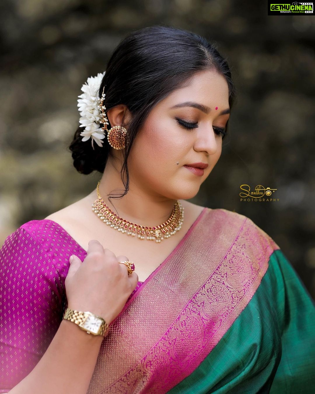 Actress Meghana Raj HD Photos and Wallpapers April 2022 - Gethu Cinema