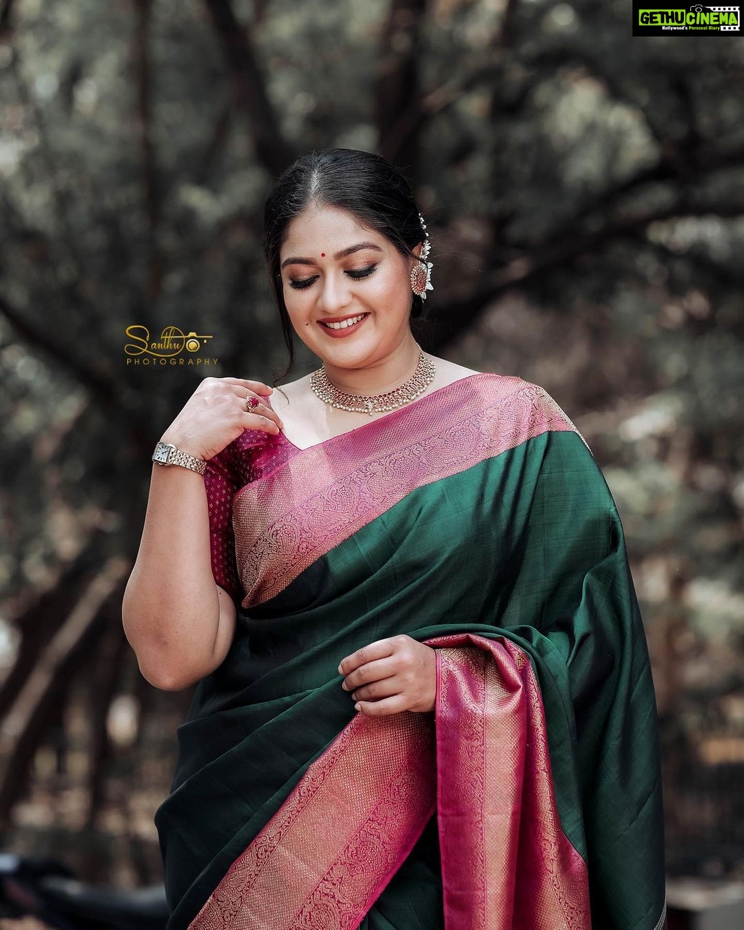 Actress Meghana Raj HD Photos and Wallpapers April 2022 - Gethu Cinema