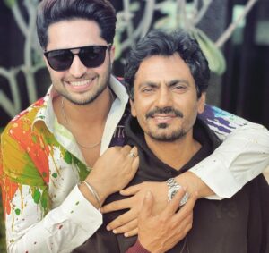 Nawazuddin Siddiqui Instagram - It’s a wrap to one of the most joyous experience filming #NooraniChehra
It was more fun filled because of the amazing Co-actors @nupursanon @sonnalliseygall @jassie.gill @aasifkhan_1 @dollyahluwalia @officialzakirhussain #ShaguftaAli @ram_naresh_diwakar & others
& the coolest Director to work with @navaniatsingh 
A special mention to the most wonderful Producers @kumarmangatpathak #RajeevMalhotra @sharmadeepakr @suniel9 @gorgeousneeta 

A fun ride comes to an end, see you all in theatres.