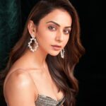 Rakul Preet Singh Instagram - All that glitters can sometimes be silver 😜