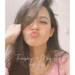 Aparna Das Instagram - Trying to look on the pink side of life ✨
