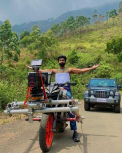 Mahendran Instagram - Work with Nature ❤️ #musasi 🎬

@yamahamotorindia MT15 mini beast ❤️‍🔥

#Kodaikanal #mothernature #peace #mt15 #actionsequence