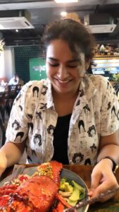 Misha Ghoshal Instagram - Fooooooood 😍 @nasiandmee 

#reels #foodie #lobster
