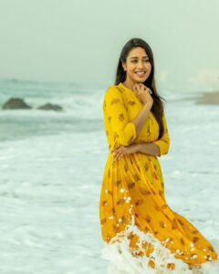 Nivetha Pethuraj Thumbnail - 340.3K Likes - Top Liked Instagram Posts and Photos