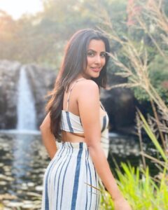 Priya Anand Instagram - I Chased The Waterfall 🤍

@howwhenwearclothing