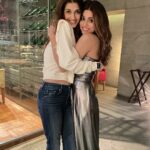 Shamita Shetty Instagram - Special friends are far and few, but I wanna tell you I am blessed with you! Your a true treasure I ll keep you in my heart forever 💕✨💕 . . 👗- @shivaniawastyofficial . . #bestfriends #realfriends #postoftheday #happiness #friendship #lovealways
