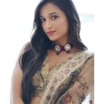 Srinidhi Ramesh Shetty Instagram - Hyderabad 💛 #KGFChapter2 💫💥 Outfit - @archanajaju.in Jewellery- @chahathjewels Styled by - @ashwin_ash1 & @hassankhan_3 Asst by - @hansikamawle Pics - @portraits.by.sucharitharao MUA @kiranmakeup Hair @chakrapu.madhu