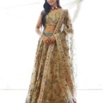 Srinidhi Ramesh Shetty Instagram - 🙏🏻♥️ Outfit - @archanajaju.in Jewellery- @chahathjewels Styled by - @ashwin_ash1 & @hassankhan_3 Asst by - @hansikamawle Pics - @portraits.by.sucharitharao MUA @kiranmakeup Hair @chakrapu.madhu