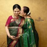 Amulya Instagram - Happy Mother's Day amma Truly this picture will be memorable for me ... Taking care of me every minute from so many years now taking care of my twin boys at this age is not a easy thing ... Thank you for all ur sacrifices you are doing for me and my boys ma @jayalakshmi2422 ❤️🙏 The second picture is special too ... specially when I got to knw I am pregnant for twins the way my mother in law took care of me during all my hard times is what I will remember forever ...😍 @shilpaaganesh ma'am I can never tell how much you are there for me ... Grateful forever ♥️... Lastly it's too special for me also because it's 1st mother's day for me too ❤️ ಎಲ್ಲಾ ತಾಯಂದಿರಿಗು ತಾಯಂದಿರ ದಿನದ ಶುಭಾಶಯಗಳು @jagdishrchandra Photography : @tinyyawnsphotography Jewellery : @gajraj_jewellers Make up : @yathishmakeover03