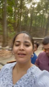 Anasuya Bharadwaj Instagram - Jumanji feels!! 🌳🌴

#EnjoyEnjami ✌🏻🧿