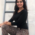 Dharsha Gupta Instagram - 🖤Positivity brings positive life🖤 🖤Liv Let Liv/LLL🖤 🖤Gudmrng🖤