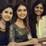 Dharsha Gupta Instagram - 🥰🥰It’s been a pleasure to meet all my darling's of cwc/bigboss. Miss u all & luv u🥰🥰 Thanks to @rekhaharris mam for inviting us❤ @tamil_rithika @kanithiru10 @ashwinkumar_ak @sunitagogoi_offl @pavithralakshmioffl @rakshan_vj @rmp245 @suresh.chakravarthy @sruthi.rav @vijaytvpugazh @sudharsan_govind