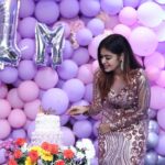 Dharsha Gupta Instagram – 💗💜Thanku for all ur love, care & support. For a change, instead of celebrating this with my family/friends, I got so reach because of my chella kuttiessss, so planned & celebrated with all my fan page admins(chelmz) & my chella kutties. And thanku so much for coming here & making this day spl. 
Love u all💜💗
💗💜Ummmmmmmmmmmmmmmmmaaaahhhhh 💗💜
Pro- @rajkumar_pro
Pic- @sureshsuguphotography
Cake- @zionhomebakes