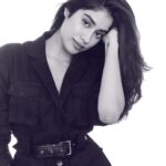 Janhvi Kapoor Instagram - ⚪️⚫️