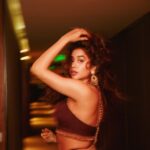 Janhvi Kapoor Instagram - 🍯