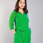 Madhuri Dixit Instagram - Comfort & class 💚 #Wednesday #LookBook #Comfort