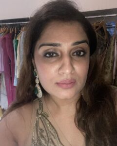 Nikita Thukral Instagram - Wedding season has started 🥰 getting dressed up after so long feels so refresh. 😀 love for @gauravguptaofficial