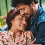 Pearle Maaney Instagram - We will find Reasons to celebrate each Day because LOVE is To be Celebrated.... 🥰 Happy 4th Month Love! @srinish_aravind Pearlish Song Out Now. link in Bio ❤️😋 @sainu_whiteline photography