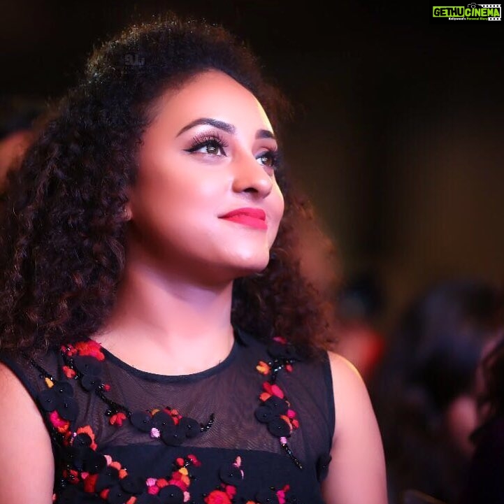 Pearle Maaney Instagram - Look at the brighter side of life. Get out ...