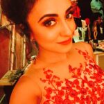 Pearle Maaney Instagram - IIFA ❤️😉 Thank u @poornimaindrajith for this lovely outfit !!! ❤️❤️🙏🏻 In PRANAAH #iifautsavam #iifaawards