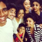 Pearle Maaney Instagram - 😊❤️ merry Christmas!! @ieatphysics @shradha_davis @rachel_maaney
