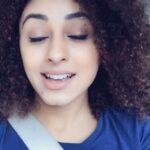 Pearle Maaney Instagram - Everyone is wearing blue today??? 😱