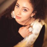 Pearle Maaney Instagram - Look up n u see...☺ @sanu_mohammed photography