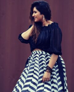 Priyanka Deshpande Instagram - Heal, learn, grow, love🤍
.
.
.
.
📸: @camcrowphotographi 🤍
👗: @styl_chennai 🤍