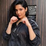 Ritika Singh Instagram – Still my go to pose 👻