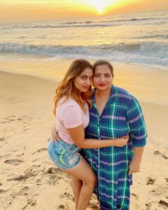 Shivani Narayanan Instagram - Happy Friendship Day y’all .
Maa you are my World ♥️. I Love You .