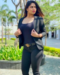 Shivani Narayanan Instagram - 🖤🔥
Wardrobe and Styling @labelswarupa
