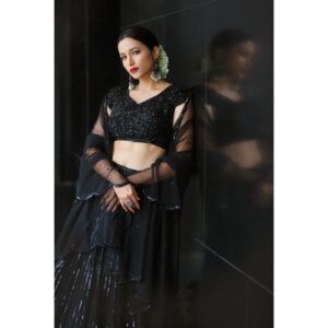 Srinidhi Ramesh Shetty Instagram - 🖤🖤 . . . Outfit @geethikakanumilli Jewellery @ChahathJewels Styled by @ashwin_ash1 & @hassankhan_3 Asst by @hansikamawle MUA @kiranmakeup Hair @chakrapu.madhu Photo @portraits.by.sucharitharao