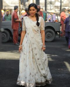 Srinidhi Ramesh Shetty Instagram - ♥️🤍💜💚💛

This one's for @ashwin_ash1 @hassankhan_3 & entire team💥

From all those initial meetings, to creating these wonderful outfits to numerous fittings, u guys have made #Reena so memorable for me ♥️

Thankyou for showing #Reena in the brightest of colors 💫
You guys are remarkable at what you do and I wish you & ur team all the more success 💥 lots of love💫

#KGFChapter2 #Reena #glimpses #Stylefiles