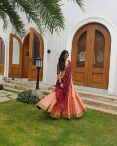 Srinidhi Ramesh Shetty Instagram - ♥️🤍💜💚💛

This one's for @ashwin_ash1 @hassankhan_3 & entire team💥

From all those initial meetings, to creating these wonderful outfits to numerous fittings, u guys have made #Reena so memorable for me ♥️

Thankyou for showing #Reena in the brightest of colors 💫
You guys are remarkable at what you do and I wish you & ur team all the more success 💥 lots of love💫

#KGFChapter2 #Reena #glimpses #Stylefiles