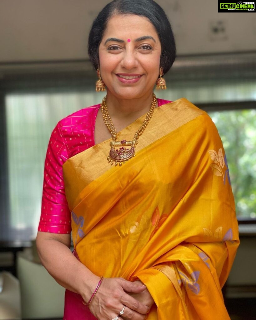 Actress Suhasini Maniratnam HD Photos and Wallpapers May 2022 | Gethu ...