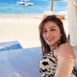 Aarti Chhabria Instagram - Beachy vibes this Tuesday! All set to fly back… ❤️❤️ #perth #australia #mauritius #mumbai #india #wa #beach #beachvibes