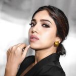 Bhumi Pednekar Instagram - Black Friday!! But not for Sale... 🖤 . . #blackfriday #bossbabe #love #musings #musings
