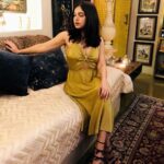 Bhumi Pednekar Instagram - Golden baby ❤️ . . . #hello #monday #love #gold