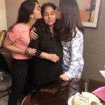 Bhumi Pednekar Instagram - Couldn’t have had a better start to the day as I grow a year older...with work and the ones I love ❤️ Thank you already for all the birthday love 😘 @sumitrapednekar @samikshapednekar #swapnil #upi Lucknow, Uttar Pradesh
