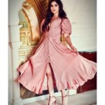 Bhumi Pednekar Instagram – 💃🏻
.
.

Styled by @shaleenanathani 
Makeup @sonicsmakeup 
Hair @hairstories_byseema 
Team @hmehta75 @crastosuzan 📷 @kadamajay 
#stylefile #sonchiriyapromotions #sonchiriya #1stmarch