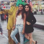 Bhumi Pednekar Instagram – Throwback to when we were touristing 😂 @shettynisha ❤️ #nyc #girls #love #throwback
