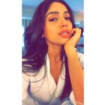 Bhumi Pednekar Instagram - 👀 #saturday #morning #love #musing#poser