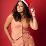 Bhumi Pednekar Instagram - It’s the most wonderful time of the year 🔔🎄 . . . #MerryChristmas