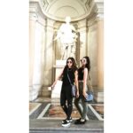 Bhumi Pednekar Instagram – Take me back to those surreal days. @shermeenk620 @priyanka.lulla #madrid #happygirlsaretheprettiest #spainsquad2016 Royal Palace of Madrid
