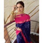 Bhumi Pednekar Instagram - आप सब को और आपके परिवार को दिवाली की बहुत बहुत शुभकामनाएँ 🪔 Wearing my mummy’s saree today :) #RecycleReuseReduce . . . #Goodmorning #Dhanteras #Local4Diwali Dream Team 📸 @lakshetamodgil @melomaniacc