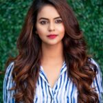 Chaitra Reddy Instagram - After all the possible poses - one will stand quite with no expression nor pose 🧏🏻‍♀️