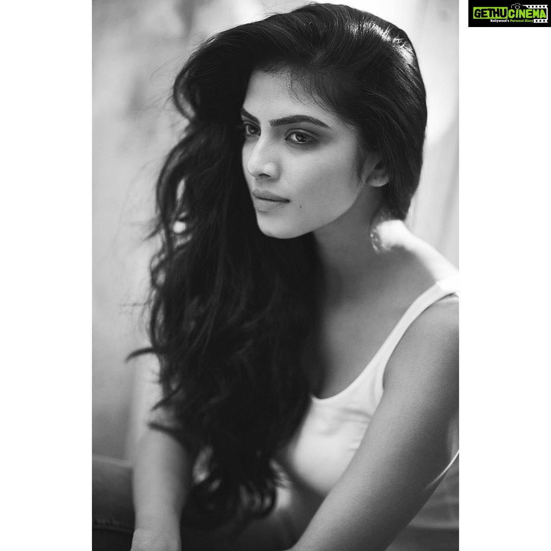 Malavika Mohanan Instagram Rohanshrestha Gethu Cinema